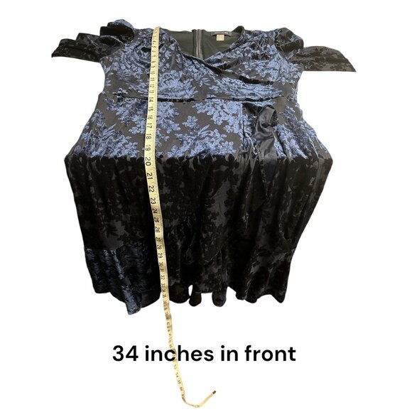 Tommy Hilfiger Navy Velvet Dress Size 6 With Floral Pattern Long Sleeves & - Picture 8 of 9